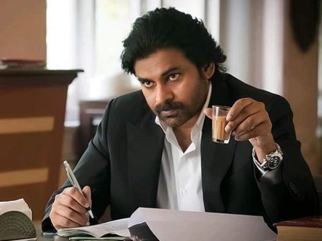 పవర్ స్టార్ సెట్స్ లో అడుగుపెట్టేది ఎప్పుడంటే..?