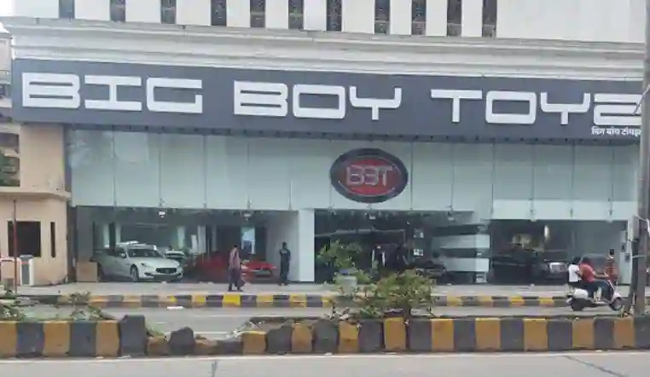 రూ.25 కోట్లకు టోపీ: కంపెనీ పేరుకు.. దాని ఎదవ పనులకు పోలికే ఉండదు