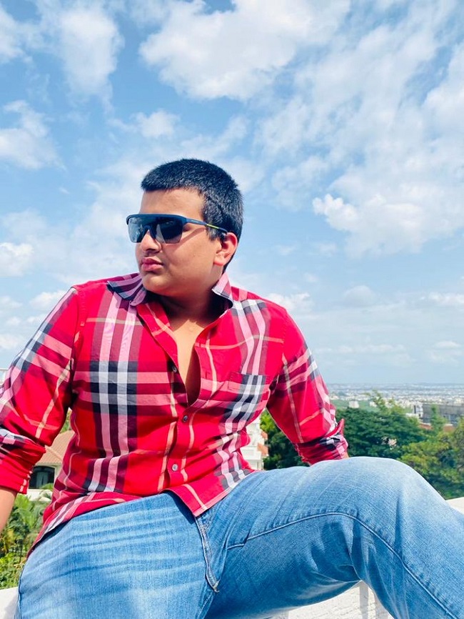 పిక్ టాక్‌ : వైరల్‌ అవుతున్న జూ. బండ్