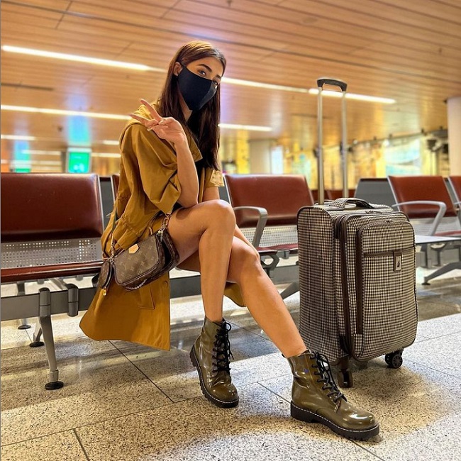 #బుట్ట బొమ్మ‌.. విమానాశ్ర‌యాల్లో కంటికి కునుకు క‌రువేనా?