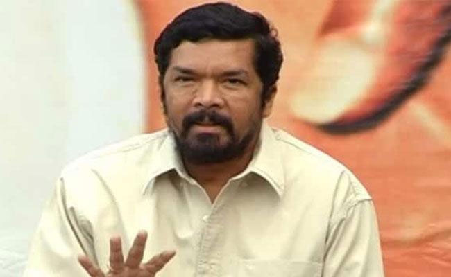 రాళ్లదాడిపై స్పందించిన పోసాని కృష్ణమురళి