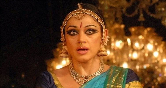 గాడ్ ఫాద‌ర్ లో వెట‌ర‌న్ క్లాసికల్ డాన్స‌ర్ శోభ‌న‌