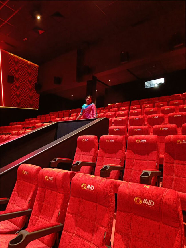 #AVD ఇలాంటి కానుకలు ఎన్న‌యినా ఇస్తాను మ‌మ్మీ