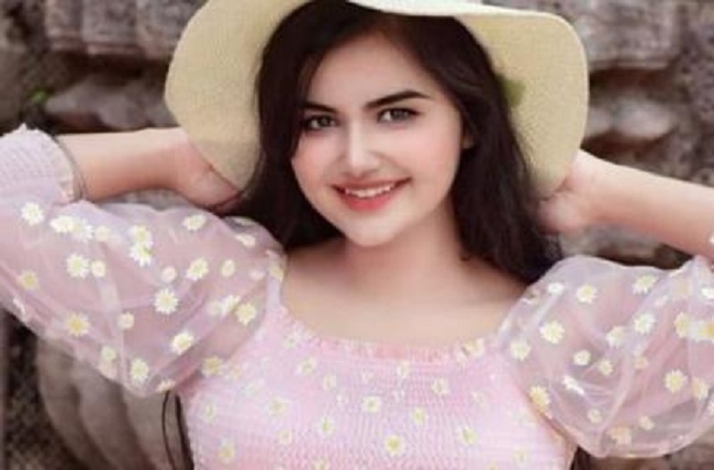 మోడల్ గా రాని గుర్తింపు.. బిగ్ బాస్ పుకారుతో అందరి కంట్లో పడింది