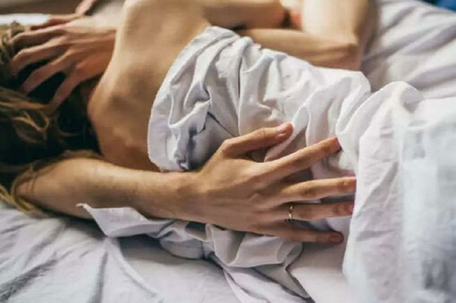 సెక్స్ మధ్యలో కండోమ్ తొలగించకూడదు : కాలిఫోర్నియా కీలక నిర్ణయం