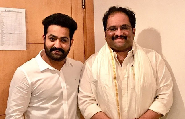 షాక్ లో ఉన్నాను.. మాటలు రావడం లేదు: ఎన్టీఆర్