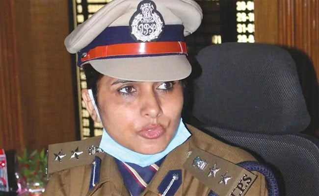 చంబల్‌ లో బందిపోట్లను గడగడలాడించిన శివంగి !