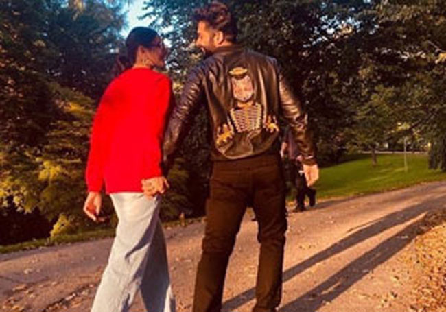 పొరుగు హీరోల‌తో లాలూచీ.. వెట‌ర‌న్స్ బాట‌లో జూనియ‌ర్లు!