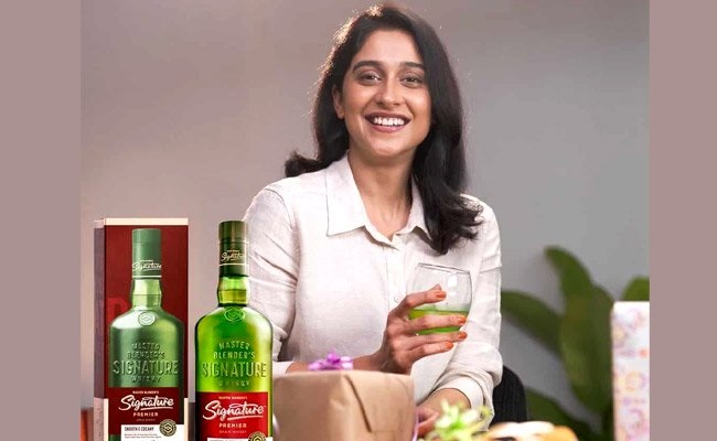 అంటే అన్నామంటారు కానీ.. డబ్బుల కోసం ఆ పనేంది రెజీనా?