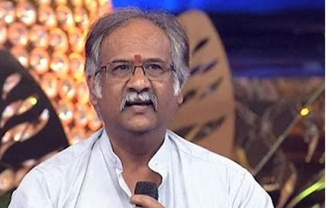 కారు డ్రైవర్ గా పని చేయడానికి సిద్ధపడ్డాను!