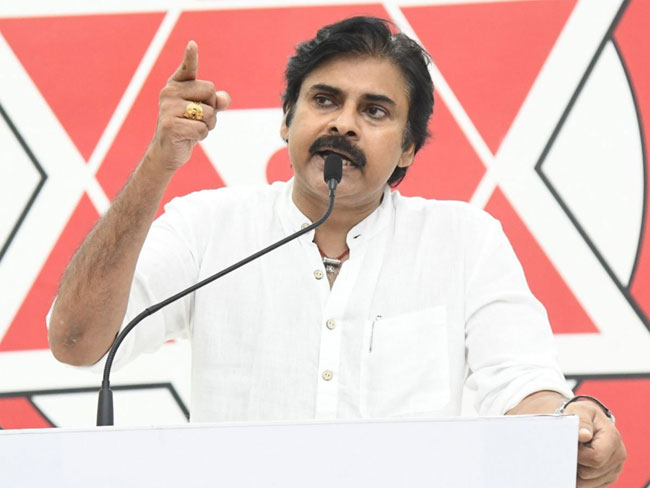 Will Pawan Kalyan Succeed In Bringing The Two Castes Together?