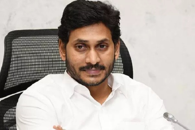 మడమ తిప్పక తప్పదు జగన్.... ?