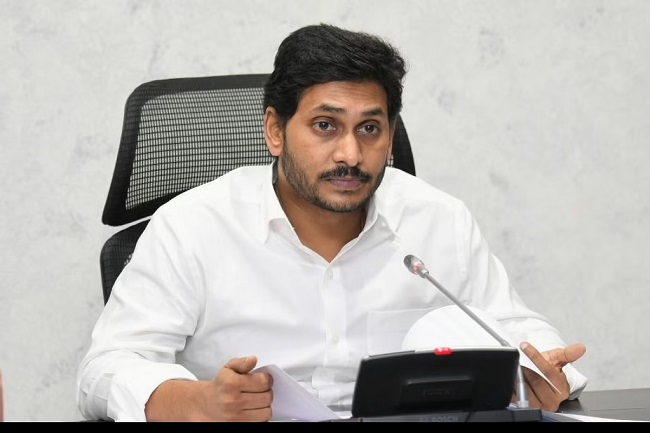 కారుణ్య నియామకాలపై జగన్ సంచలన నిర్ణయం