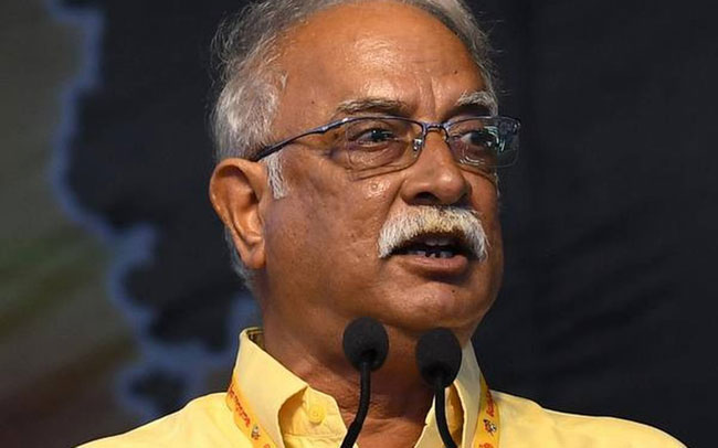 బాబాయ్ మీద సంచయిత సంచలనం.. ?