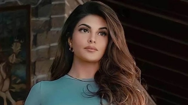 జాక్వెలిన్ కి ఊరట..విదేశాలకు అనుమతి జాక్వెలిన్ కి ఊరట..విదేశాలకు అనుమతి