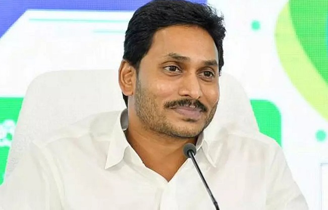 నాడు ఎన్టీయార్... నేడు జగన్... ?