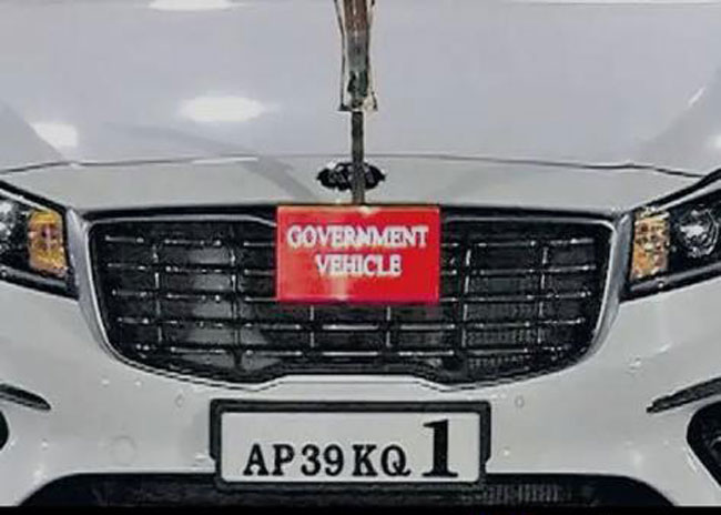 నిబంధ‌న‌లు ప్ర‌జ‌ల‌కేనా సీఎస్ సార్‌?!