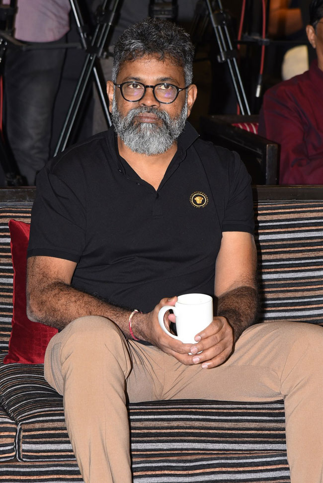 బన్నీ మాటకు ఏడ్చేసిన సుకుమార్!