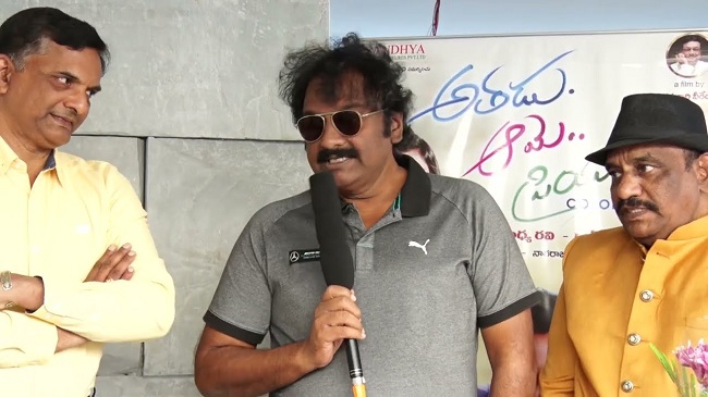 టాలీవుడ్ మాస్ దర్శకుడి బాలీవుడ్ డెబ్యూ పరిస్థితేంటి..?