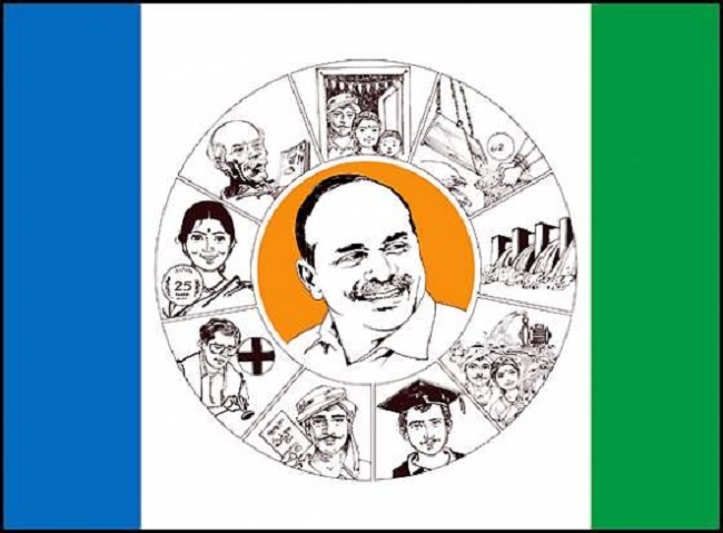 వైసీపీలో మైకు వీరులు గెలవడం కష్టమేనా...?