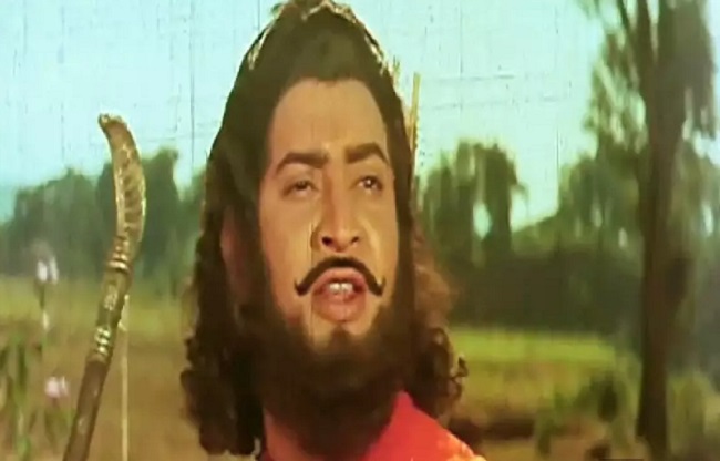 ఎన్టీయార్ క్రిష్ణల మధ్య మంటలు పెట్టిన చిత్రం...?