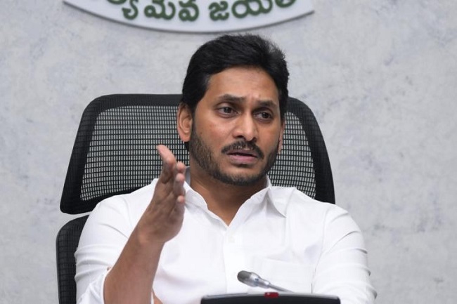 బీజేపీకి దొరికేసిన జగన్... ?