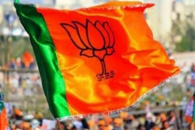 BJP pulls run from under TRS feet, takes away Thukkuguda municiaplity