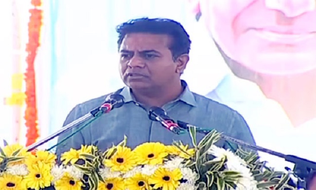 కేటీఆర్ సంచ‌ల‌న వ్యాఖ్య‌లు... తేడా వ‌స్తే ఏపీలో తెలంగాణ విలీనం