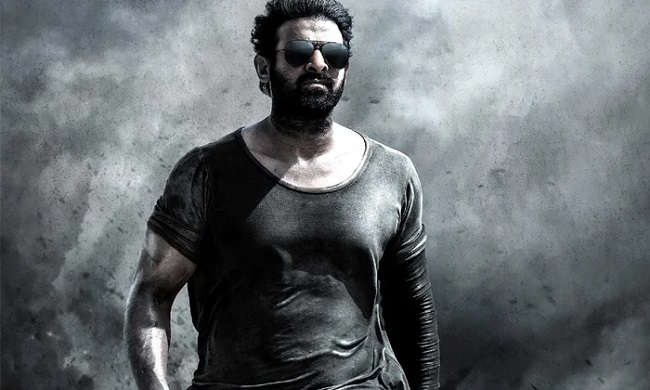 `స‌లార్` లో ప్ర‌భాస్ మ్యాన్లీ లుక్ అంత వీజీనా?