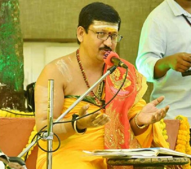 Whats behind TRS astrologers comment on Kavitha?