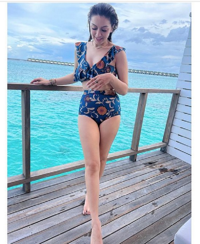 బోర్ డ‌మ్ కి టాటా చెప్పాలంటే ఒంట‌రి దీవికి ర‌మ్మంది