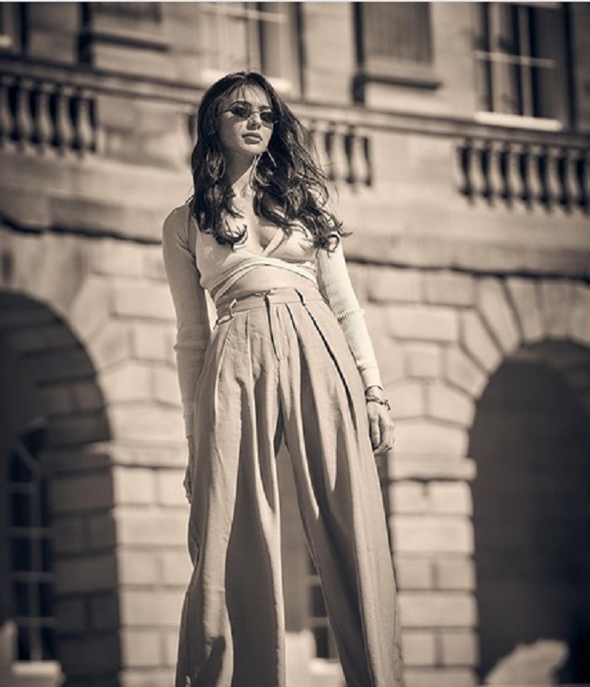 ఎంత ఎత్తు ఎదిగినా ఒదిగి ఉండాలి అమ్మ‌డూ!