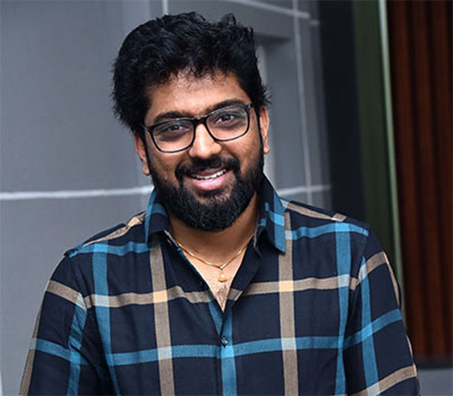 షాకిచ్చిస్తున్న కల్యాణ్ రామ్ డైరెక్ట‌ర్‌!