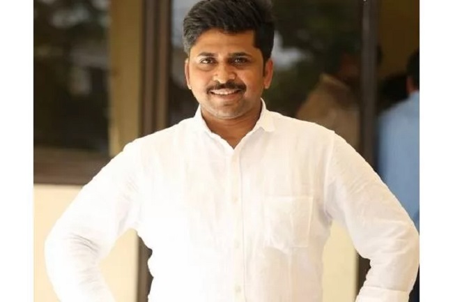 సమంత దెబ్బకి మరో హీరోను వెతుక్కుంటున్న శివ నిర్వాణ