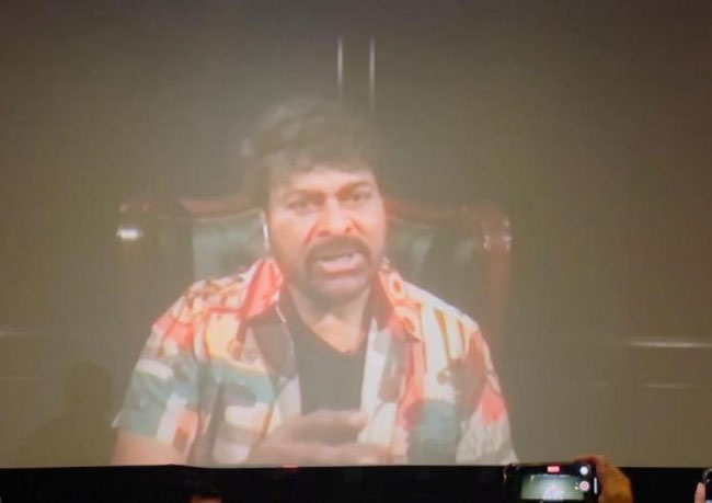 ప‌చ్చ వెబ్ మీడియా మీద చిరు కామెంట్?