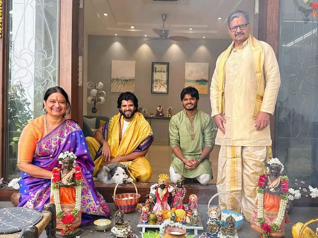 రౌడీ సంబరం! సంక్రాంతి కళ తెచ్చావు పెద్దోడా..! రౌడీ సంబరం! సంక్రాంతి కళ తెచ్చావు పెద్దోడా..!