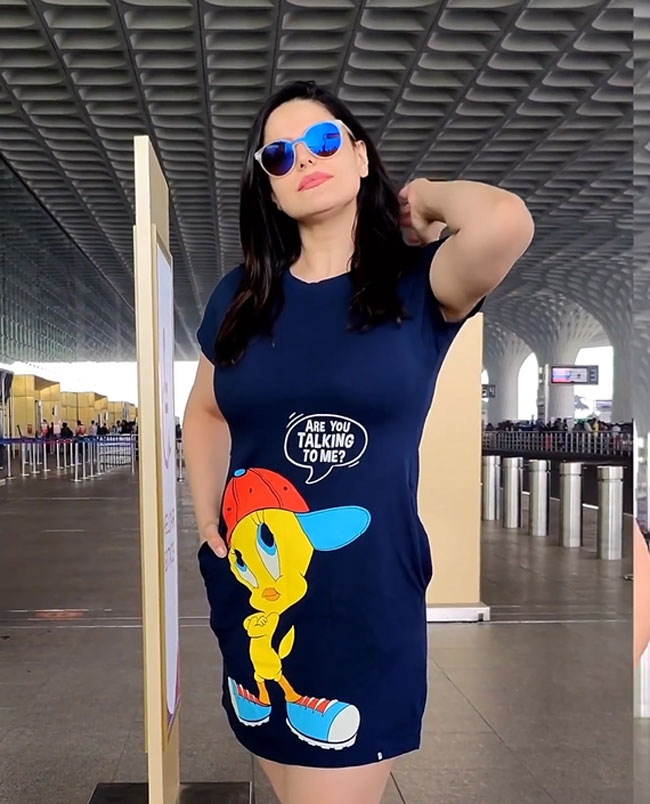 వీడియో : బొద్దుగుమ్మ థైస్ అందాలతో మతి పోగొడుతోంది