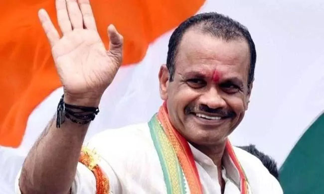 BJP Behind Komatireddy Taking U-Turn On Alliance?