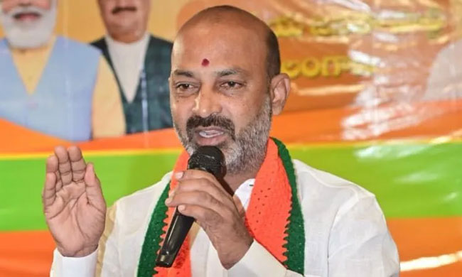BJP Focusing On Those Four IAS Officers!