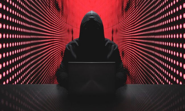 Cyber Crime: Hyd Person Shells Lakhs To Attackers!