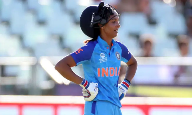 Harmanpreet Kaurâs Counter To Ex-Skipper On Run-Out Comments!