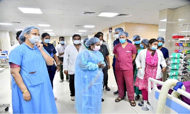 Medico Suicide Row: Governor Visits NIMS To Meet Victims!