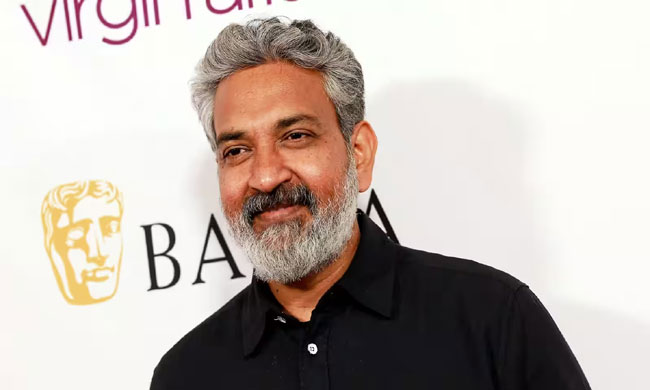 నిన్న జ‌గ‌ప‌తి నేడు రాజ‌మౌళి కులంపై వ్యాఖ్య‌లు