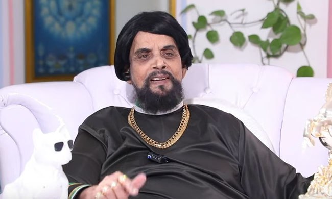 MM కీరవాణి SS రాజమౌళి.. ఇంటి పేరు మారిందేమిటీ? MM కీరవాణి SS రాజమౌళి.. ఇంటి పేరు మారిందేమిటీ?