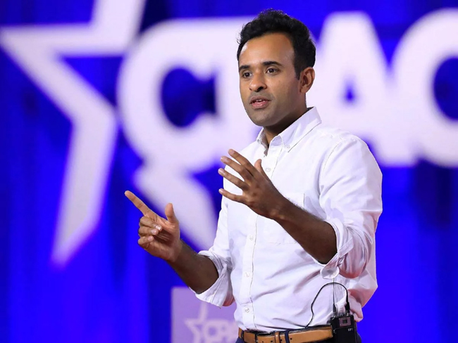 US Presidential Polls: Indian-Origin Aspirant Makes Tall Claims!