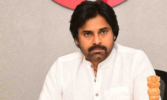 Why everyone is loving Pawan Kalyans gesture on Vizag investors summit? Why everyone is loving Pawan Kalyans gesture on Vizag investors summit?
