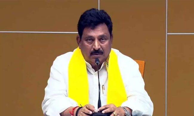 Ex-deputy CM faces trouble from within on home turf