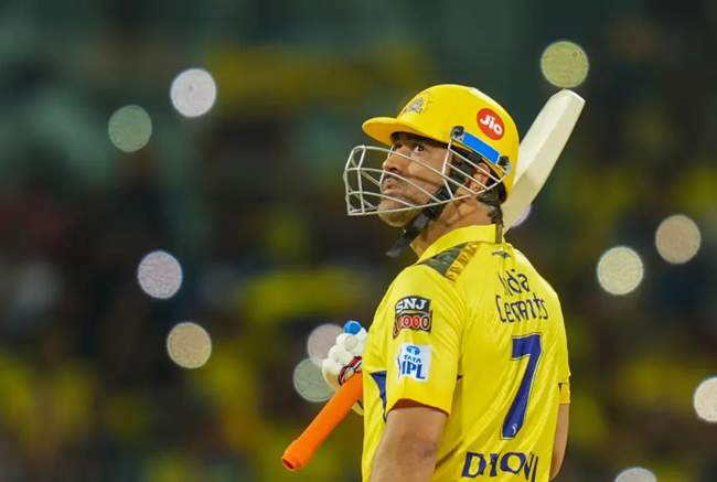 IPL Retirement: Whats Running In Dhonis Mind?
