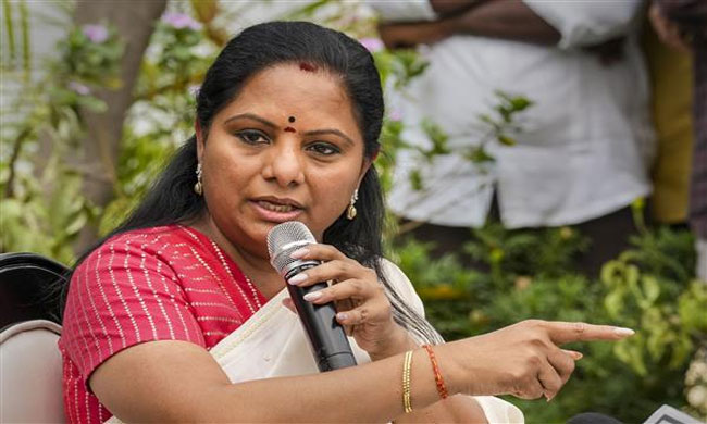 Kavitha Smells BJPs Role In False News Against Her!