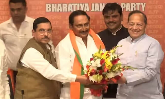Kiran Kumar Reddy Wears Saffron Shawl!